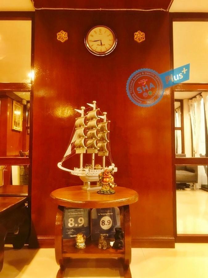 Le Tanjong House Hotel Patong Bagian luar foto